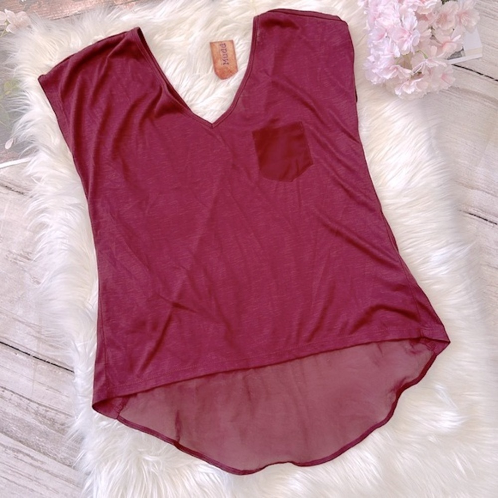 MUDD Women Light Flowy V Neck Summer Top Size Medium